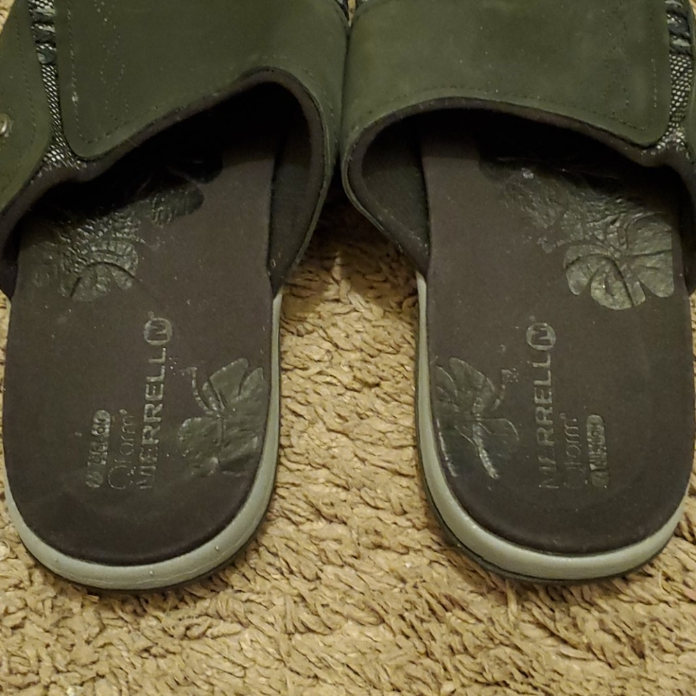 Merrell Sandals - Picture 3 of 4